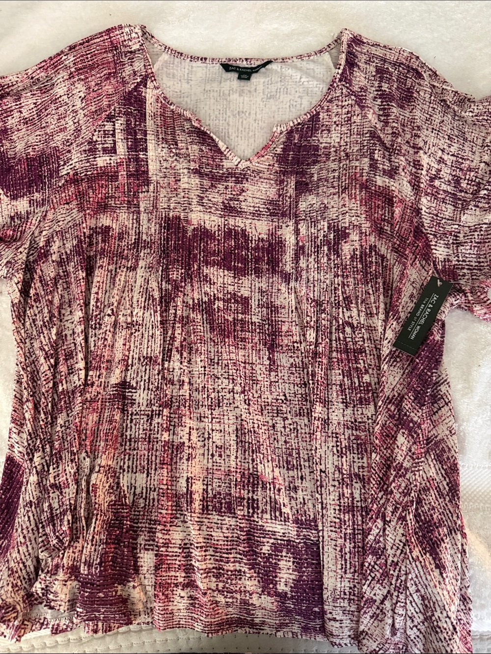 Zac & Rachel Pink and Cream Abstract Short-Sleeve V-Neck Top
